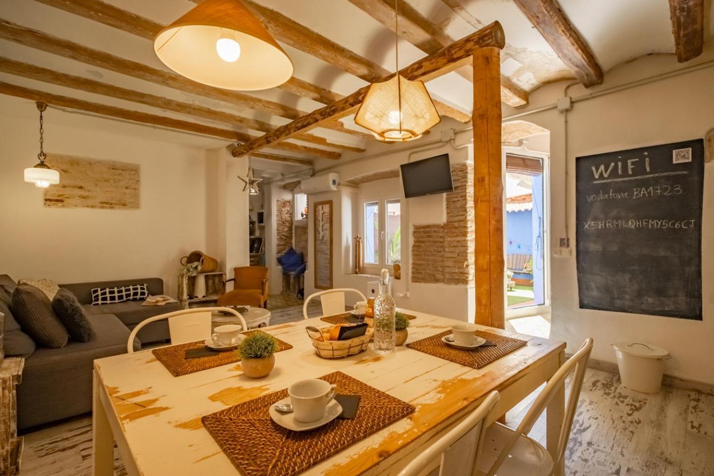 Apartamento En El Corazon De Tarragona. Planta Baja Con Patio. 외부 사진