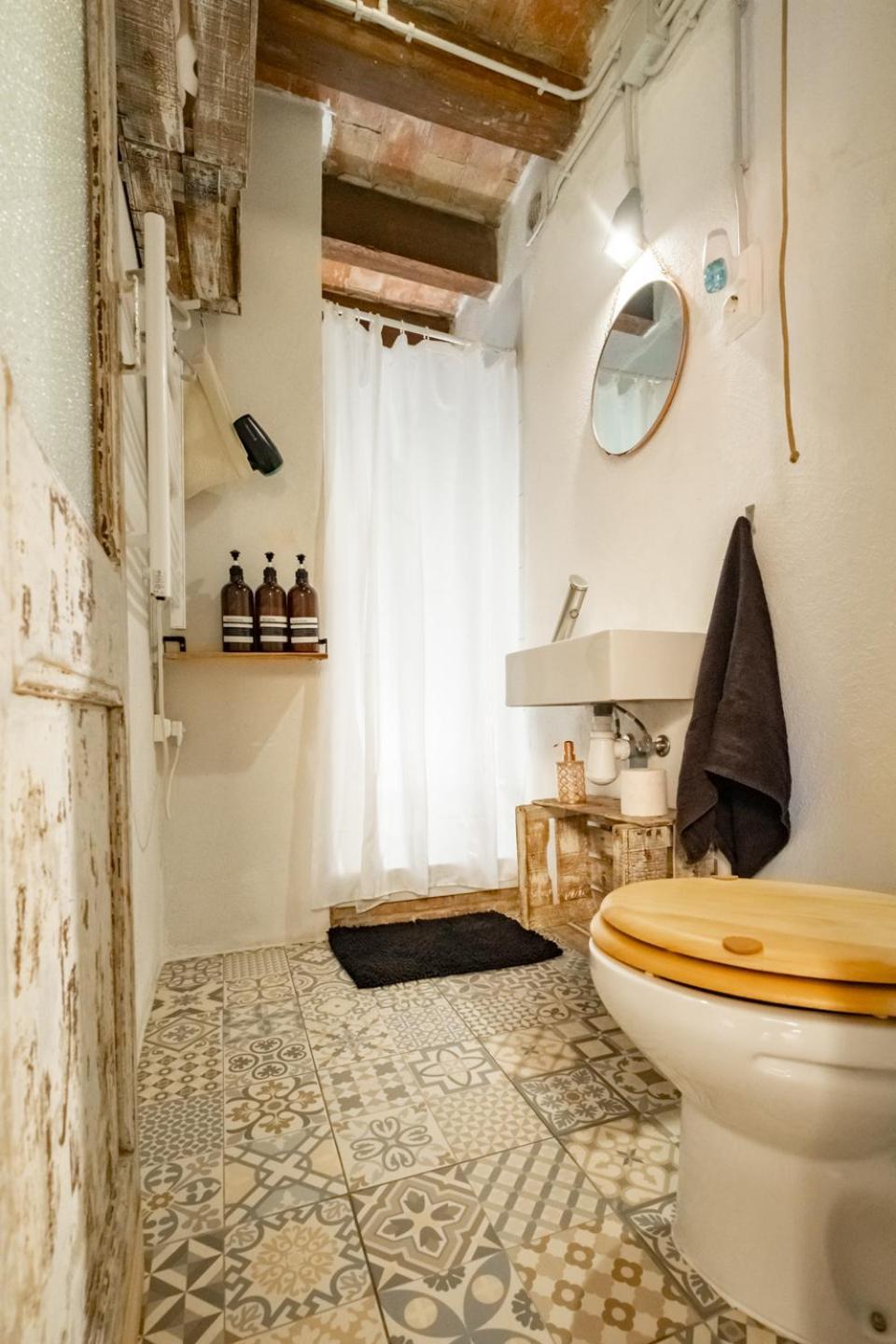 Apartamento En El Corazon De Tarragona. Planta Baja Con Patio. 외부 사진