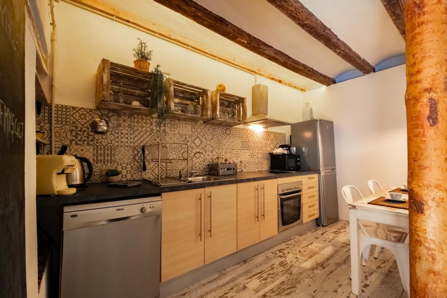 Apartamento En El Corazon De Tarragona. Planta Baja Con Patio. 외부 사진