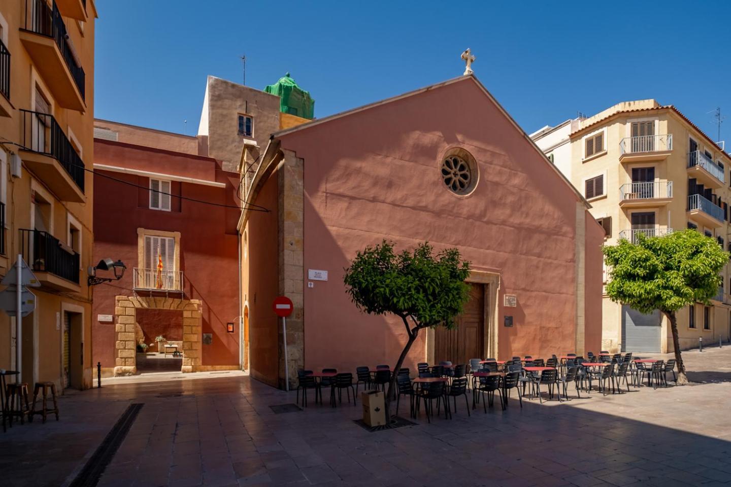 Apartamento En El Corazon De Tarragona. Planta Baja Con Patio. 외부 사진