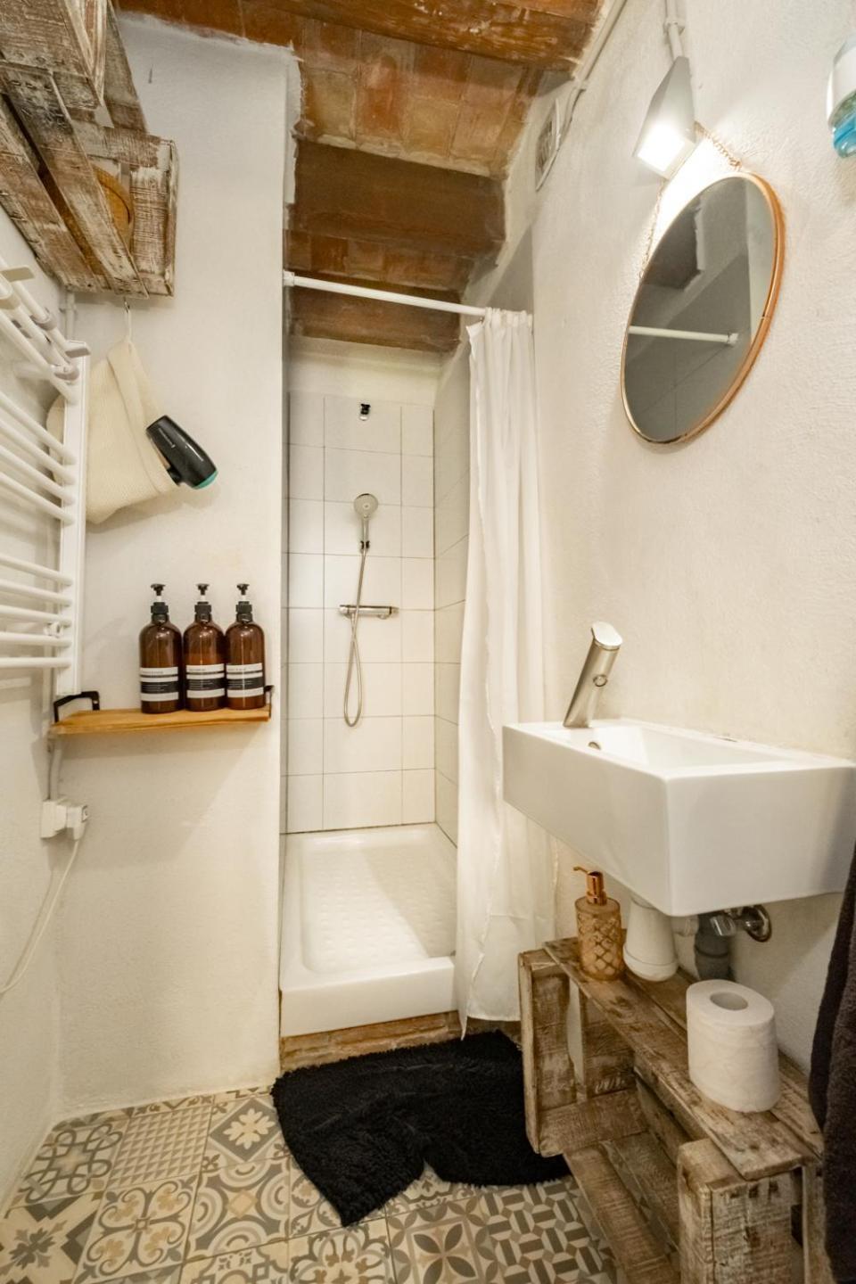 Apartamento En El Corazon De Tarragona. Planta Baja Con Patio. 외부 사진