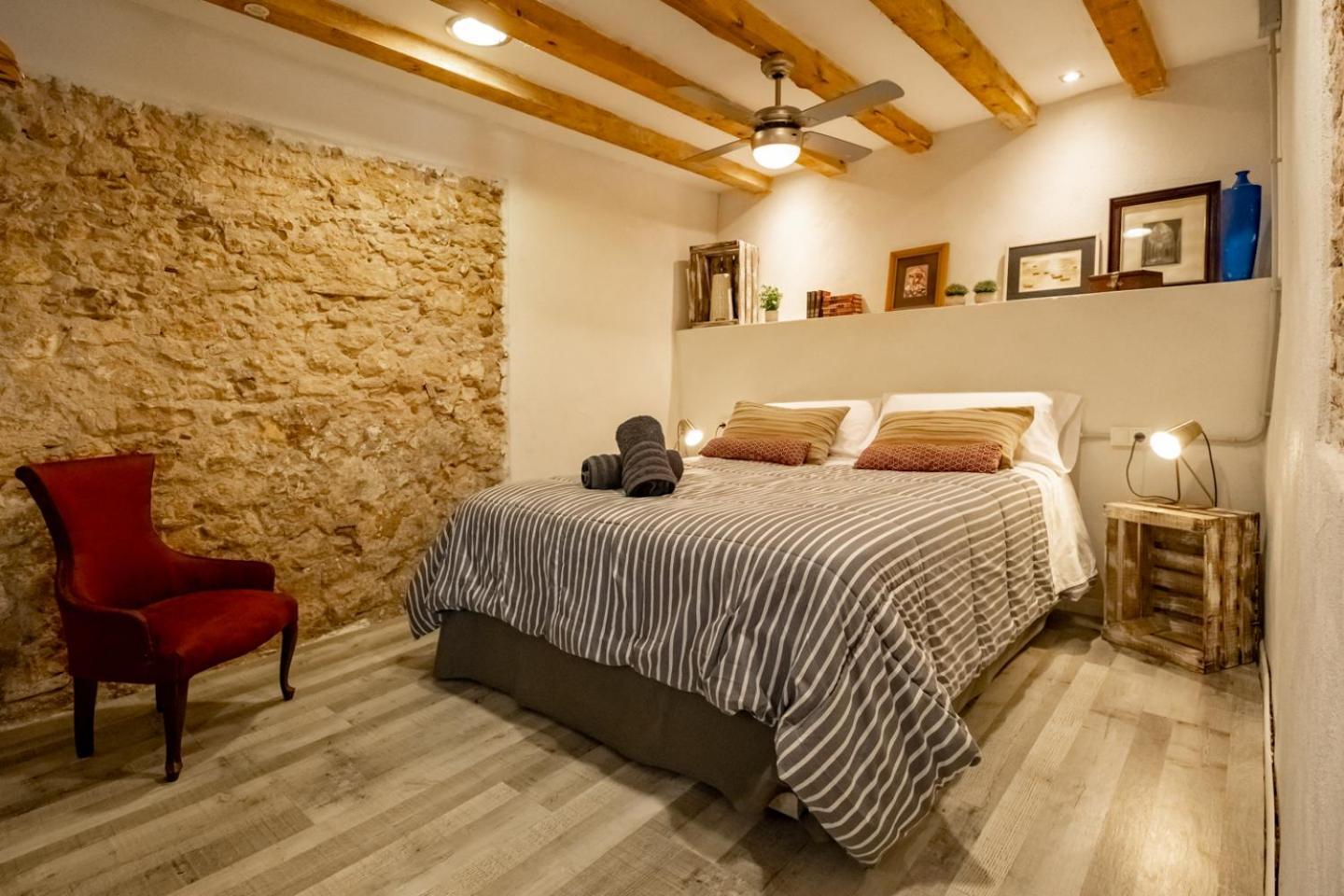 Apartamento En El Corazon De Tarragona. Planta Baja Con Patio. 외부 사진