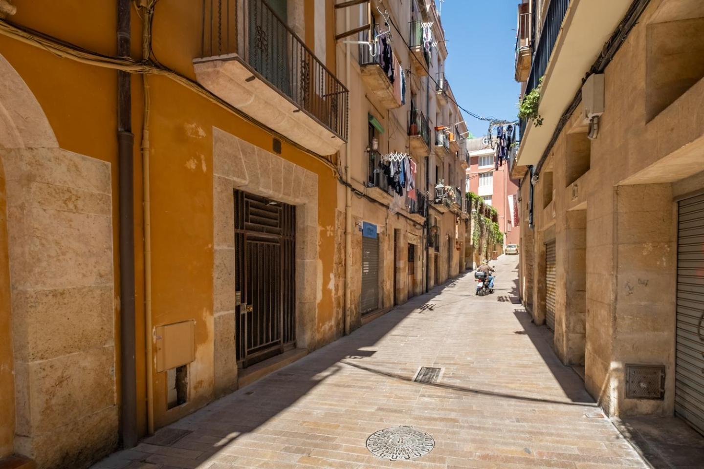 Apartamento En El Corazon De Tarragona. Planta Baja Con Patio. 외부 사진
