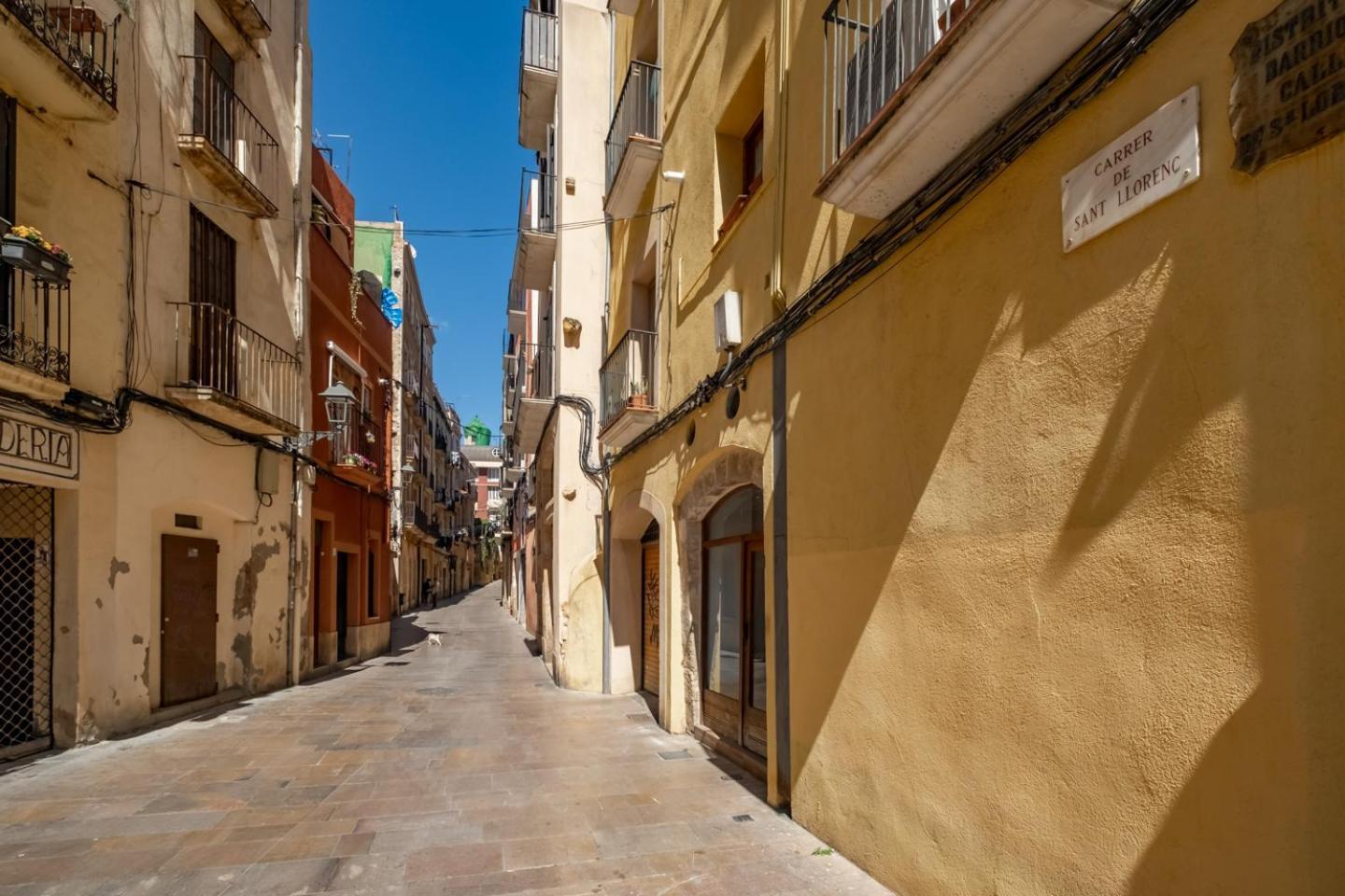 Apartamento En El Corazon De Tarragona. Planta Baja Con Patio. 외부 사진